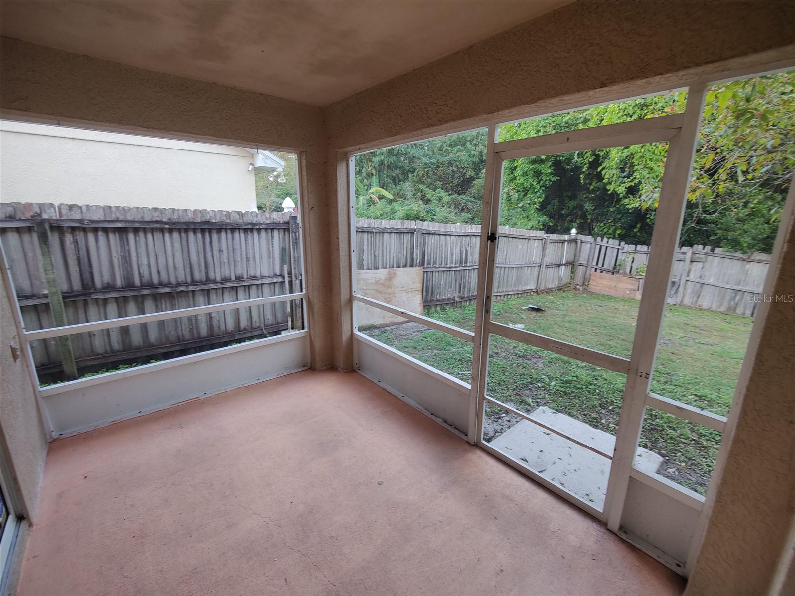 2422 WINCHESTER BLVD