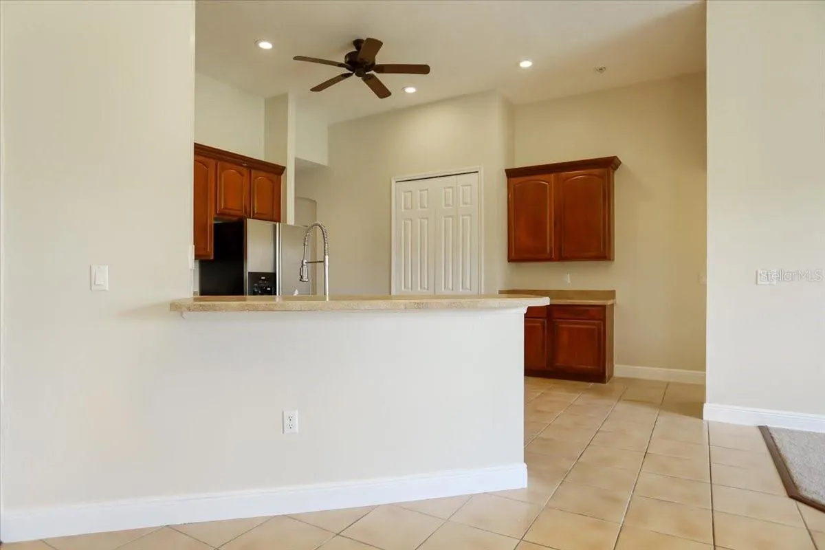 3757 EAGLE ISLE CIR