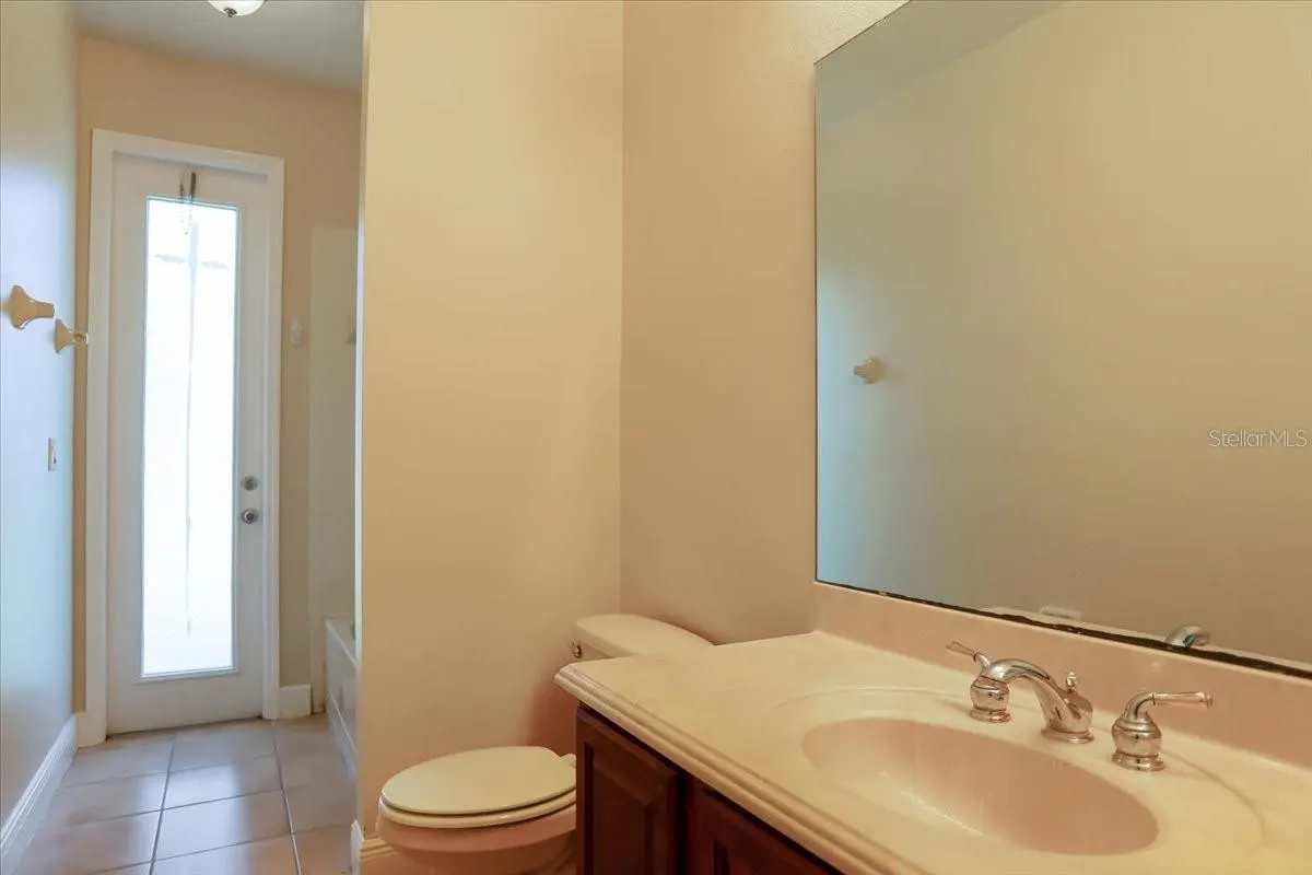 3757 EAGLE ISLE CIR