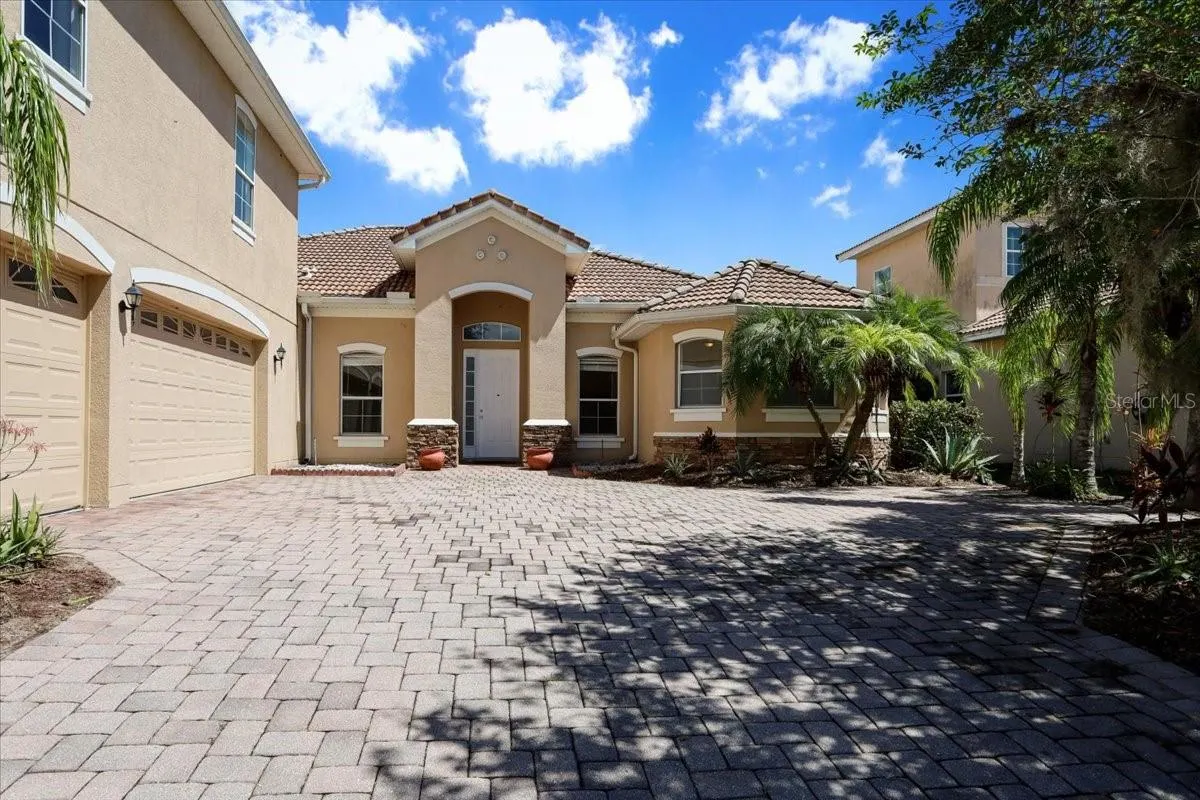 3757 EAGLE ISLE CIR