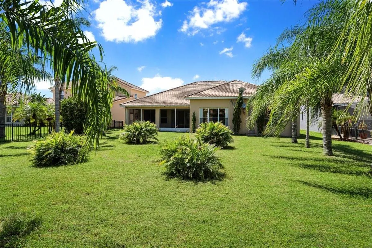 3757 EAGLE ISLE CIR