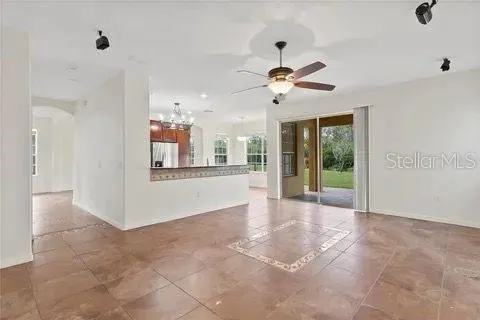 2250 WINDCREST LAKE CIR