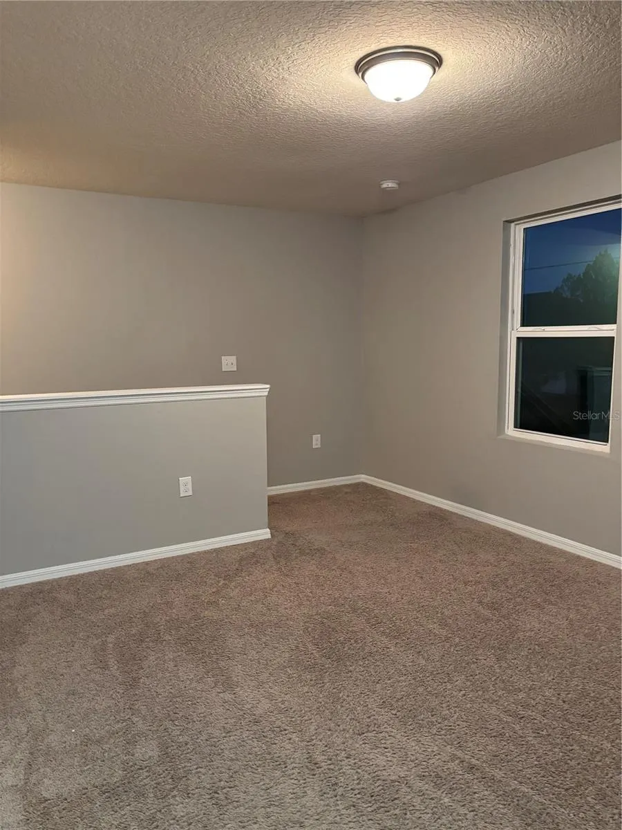 49 INCONNU DR