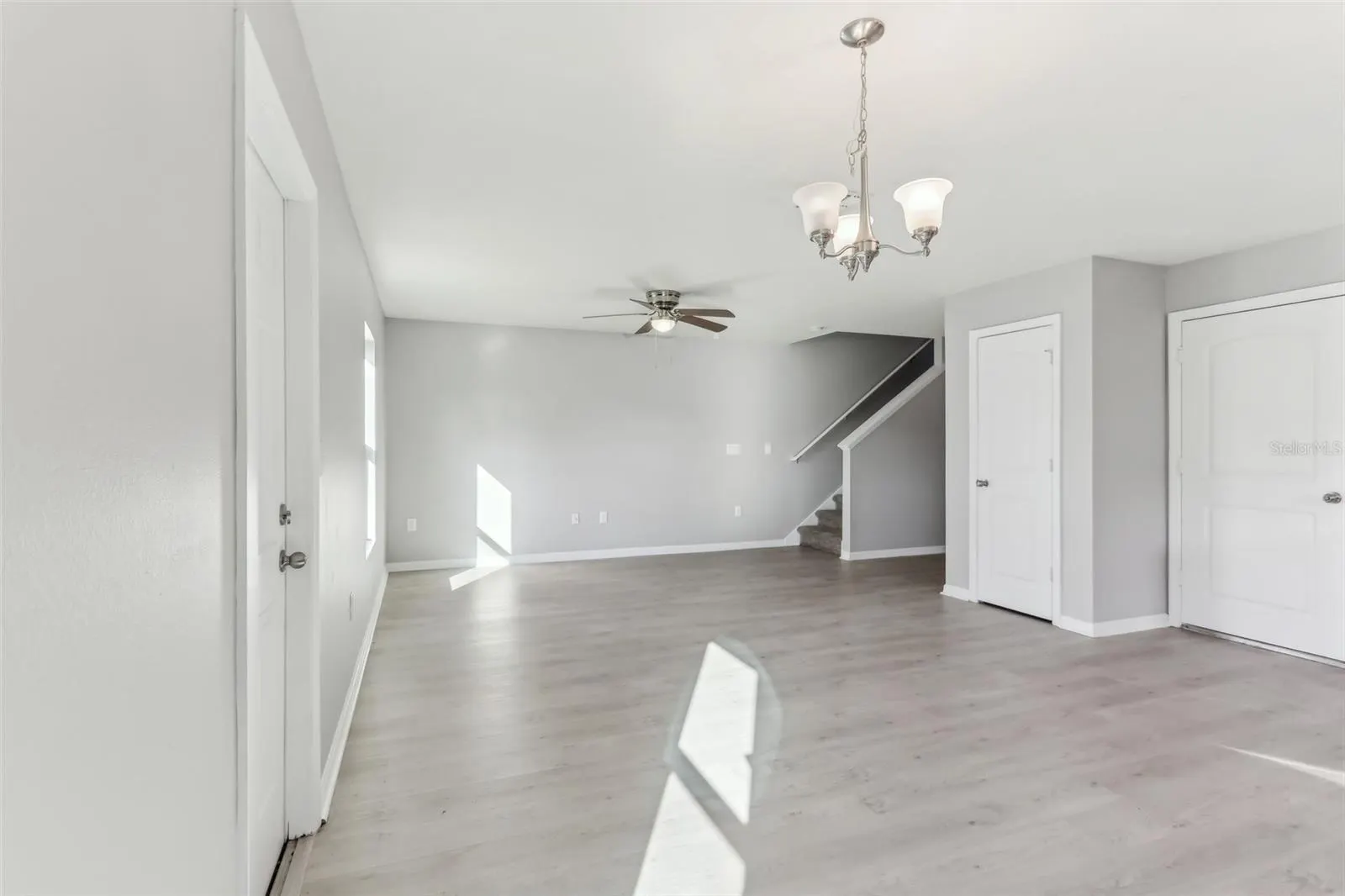 49 INCONNU DR