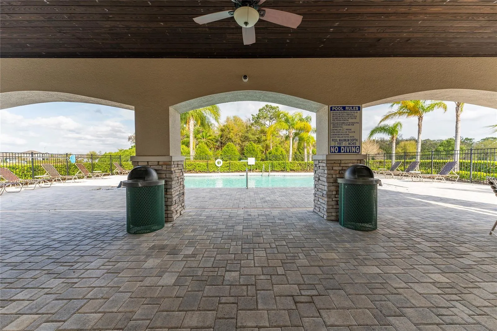 1187 PLAYA DEL SOL LN