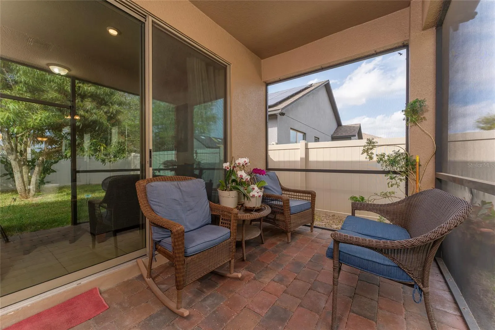 1187 PLAYA DEL SOL LN