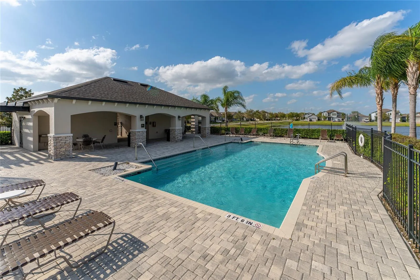 1187 PLAYA DEL SOL LN
