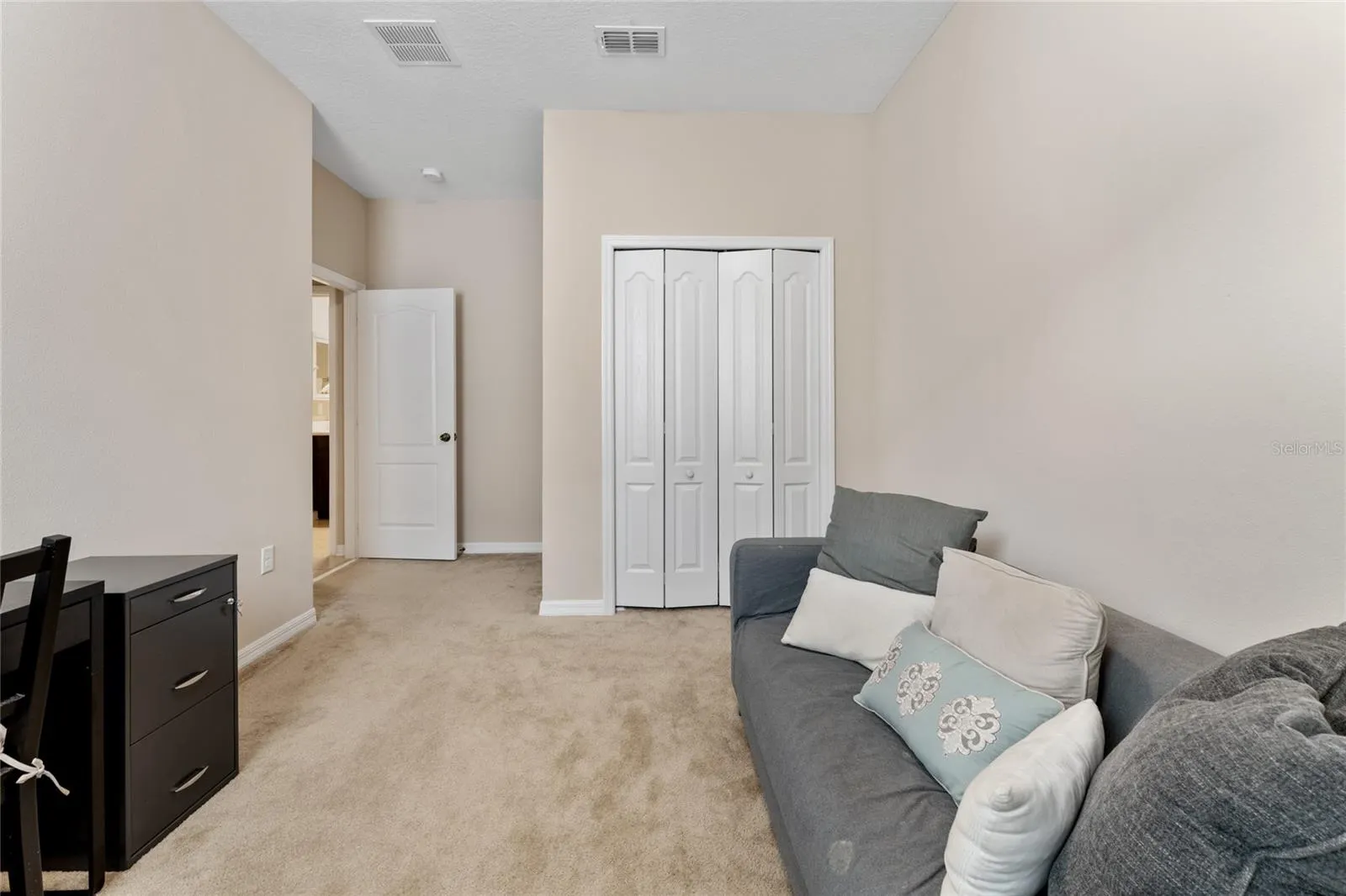 1187 PLAYA DEL SOL LN