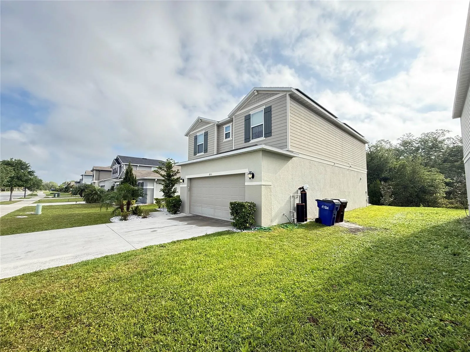 1853 RIVER CREST AVE #1853, #1853