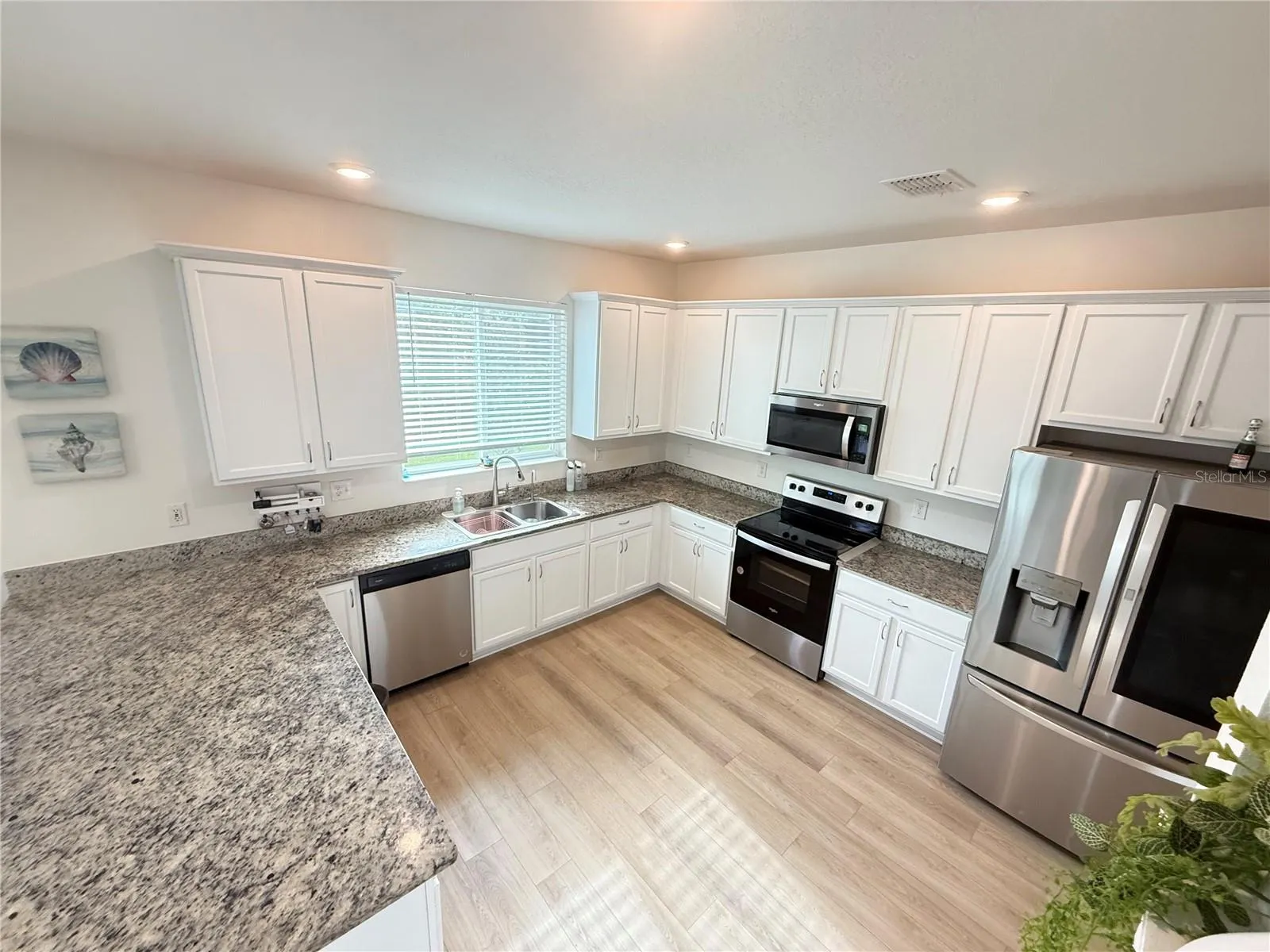 1853 RIVER CREST AVE #1853, #1853