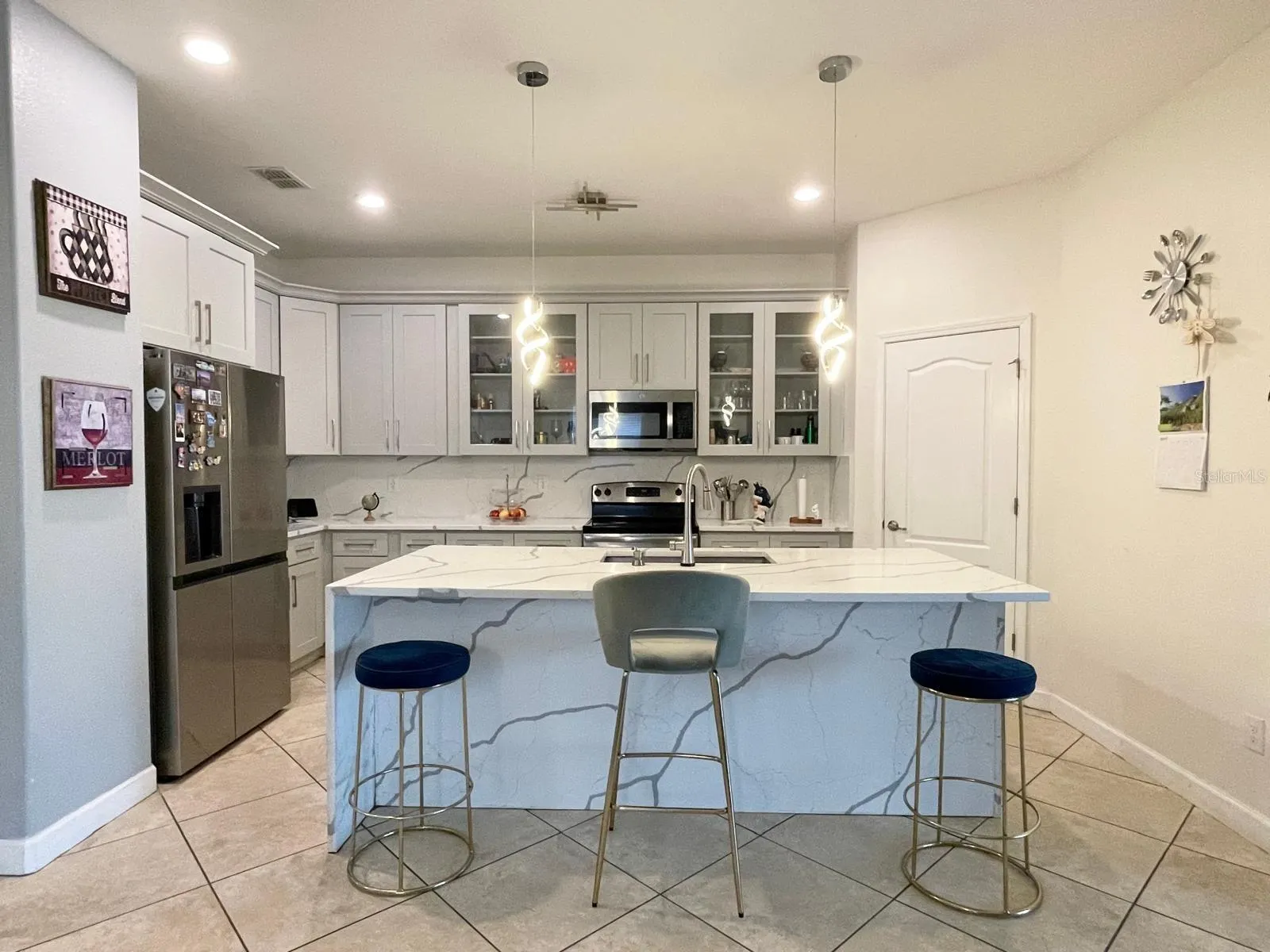 1574 THETFORD CIR