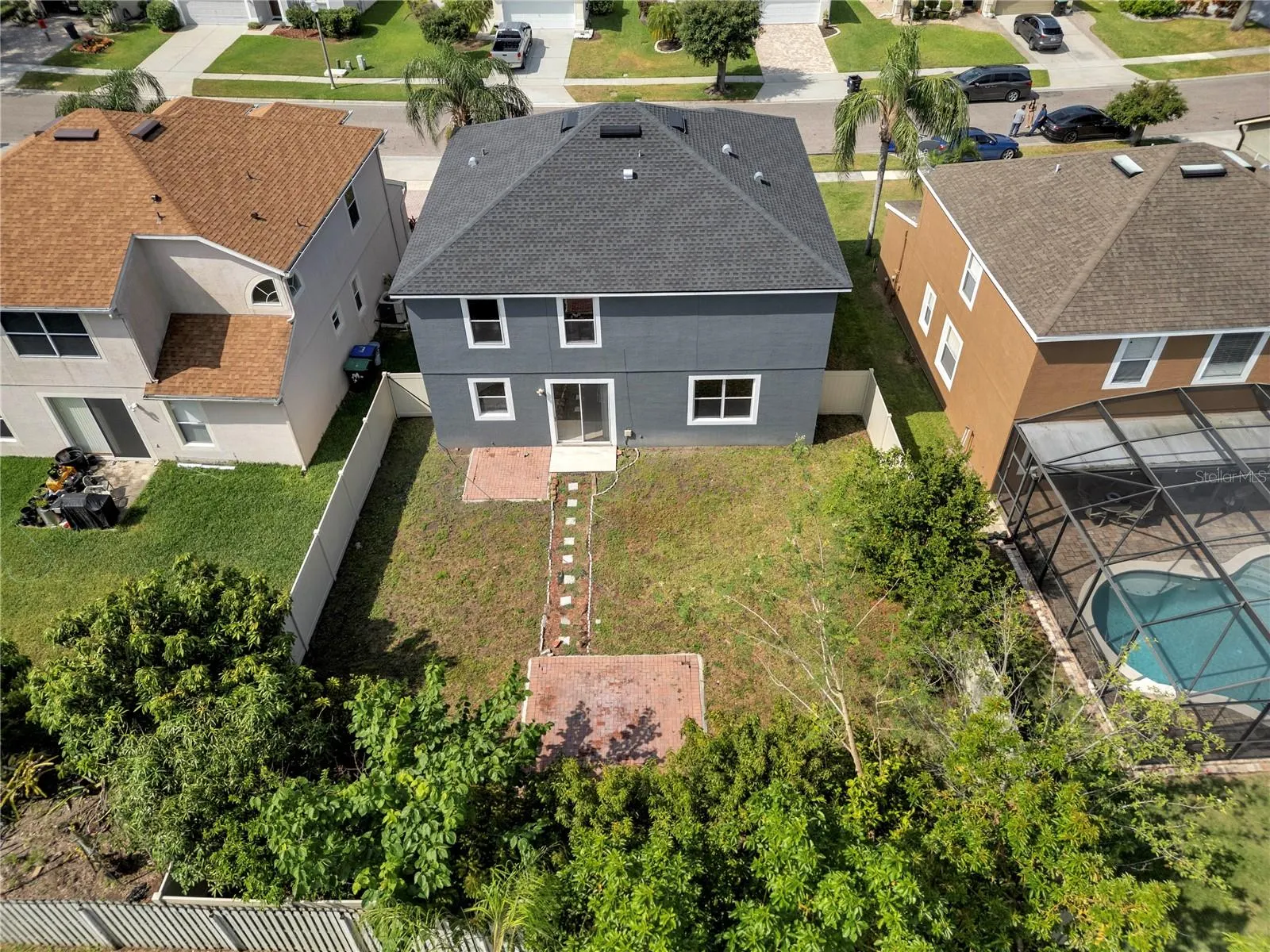5768 LOS PALMA VISTA DR