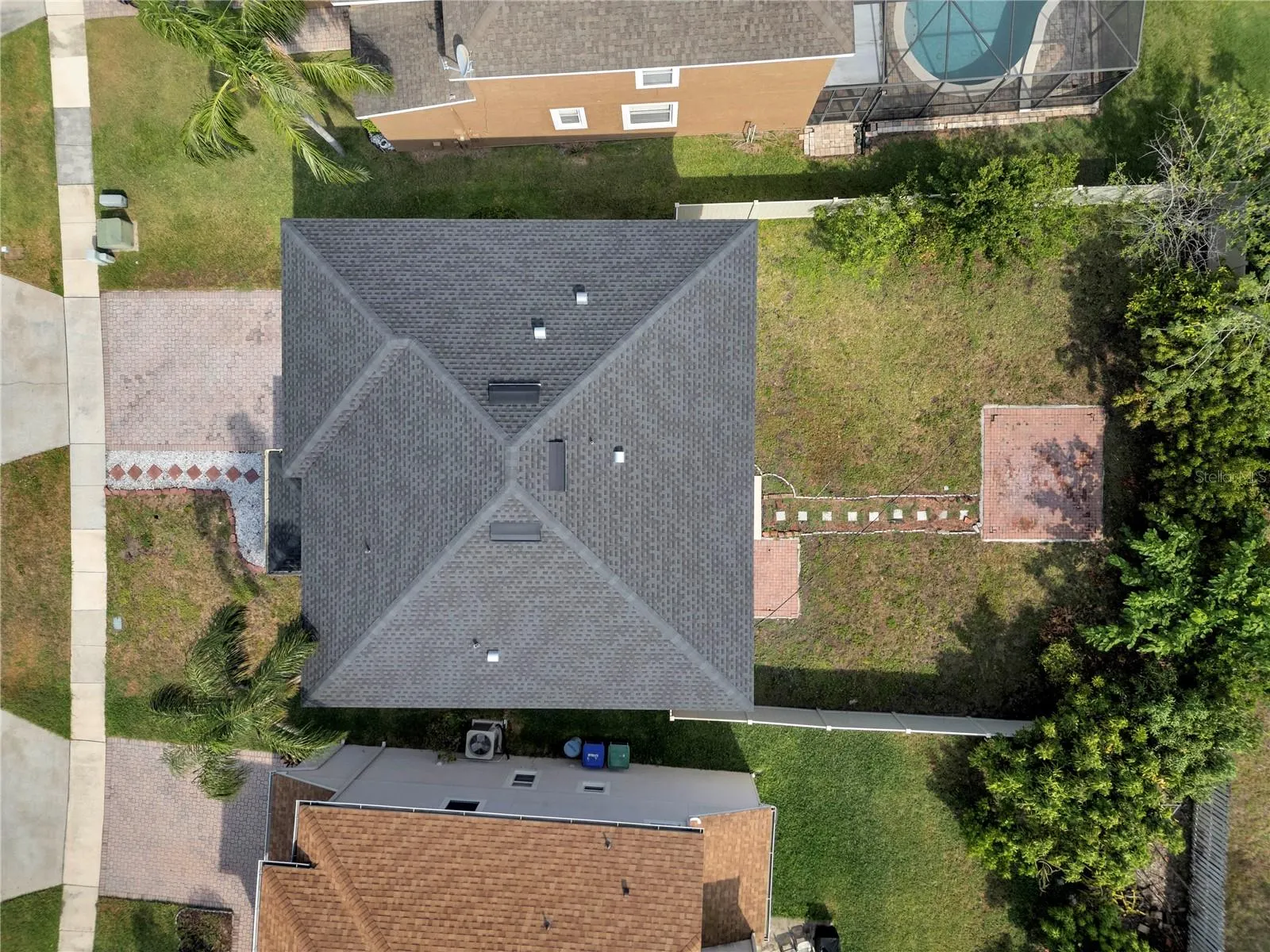 5768 LOS PALMA VISTA DR