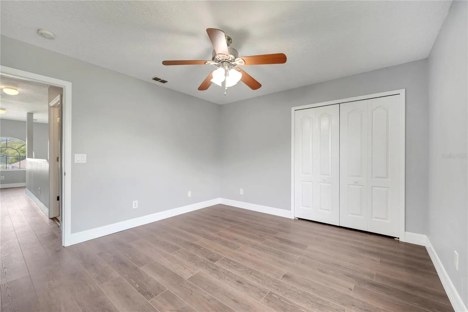 5768 LOS PALMA VISTA DR