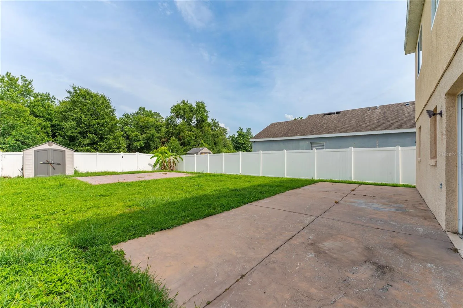 1425 CAREY GLEN CIR
