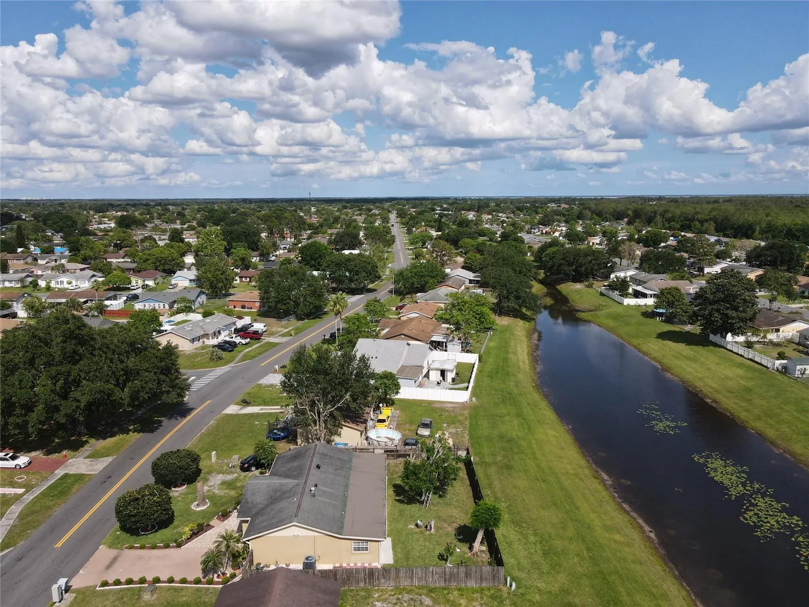 624 ROYAL PALM DR