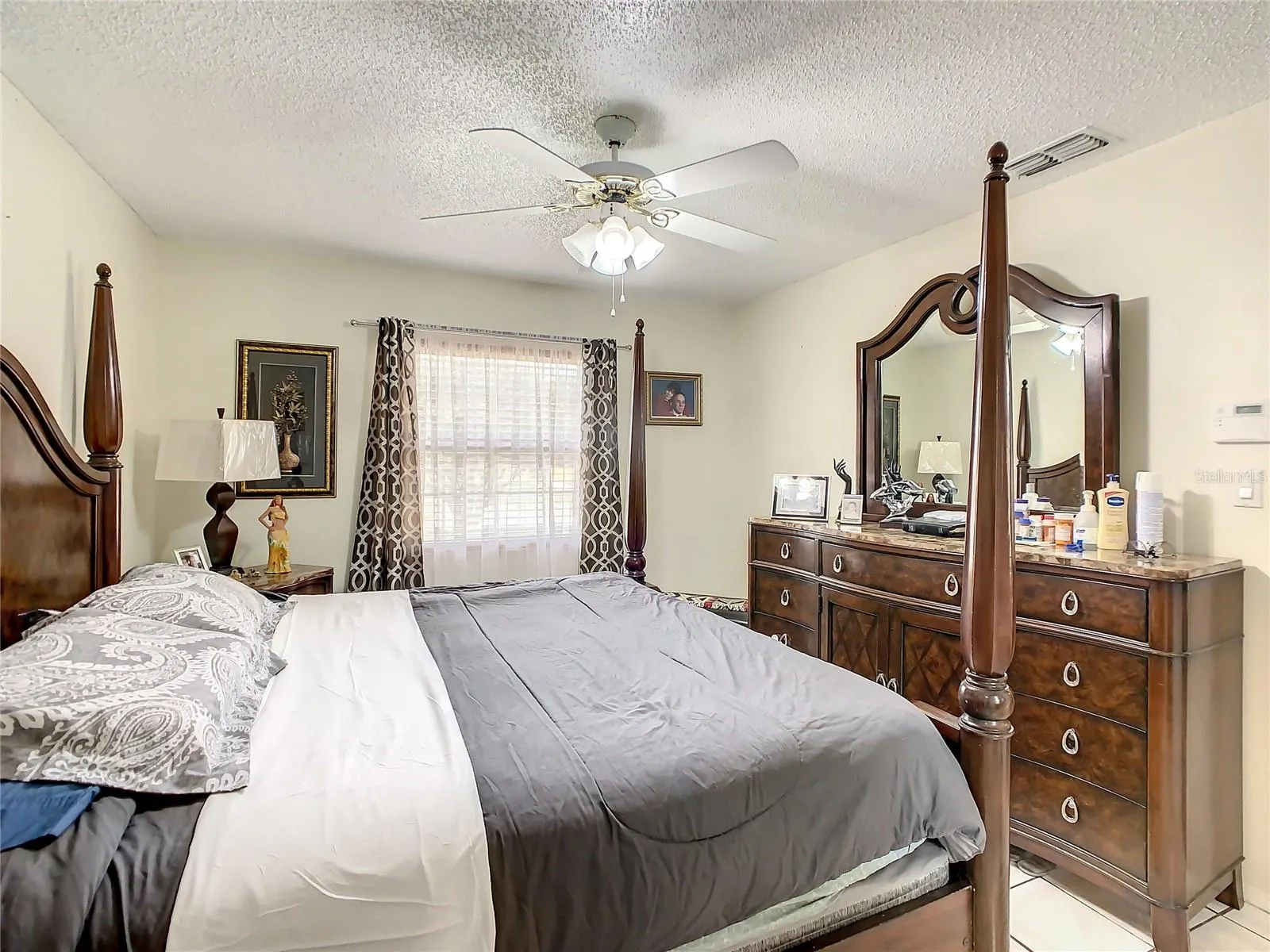 624 ROYAL PALM DR
