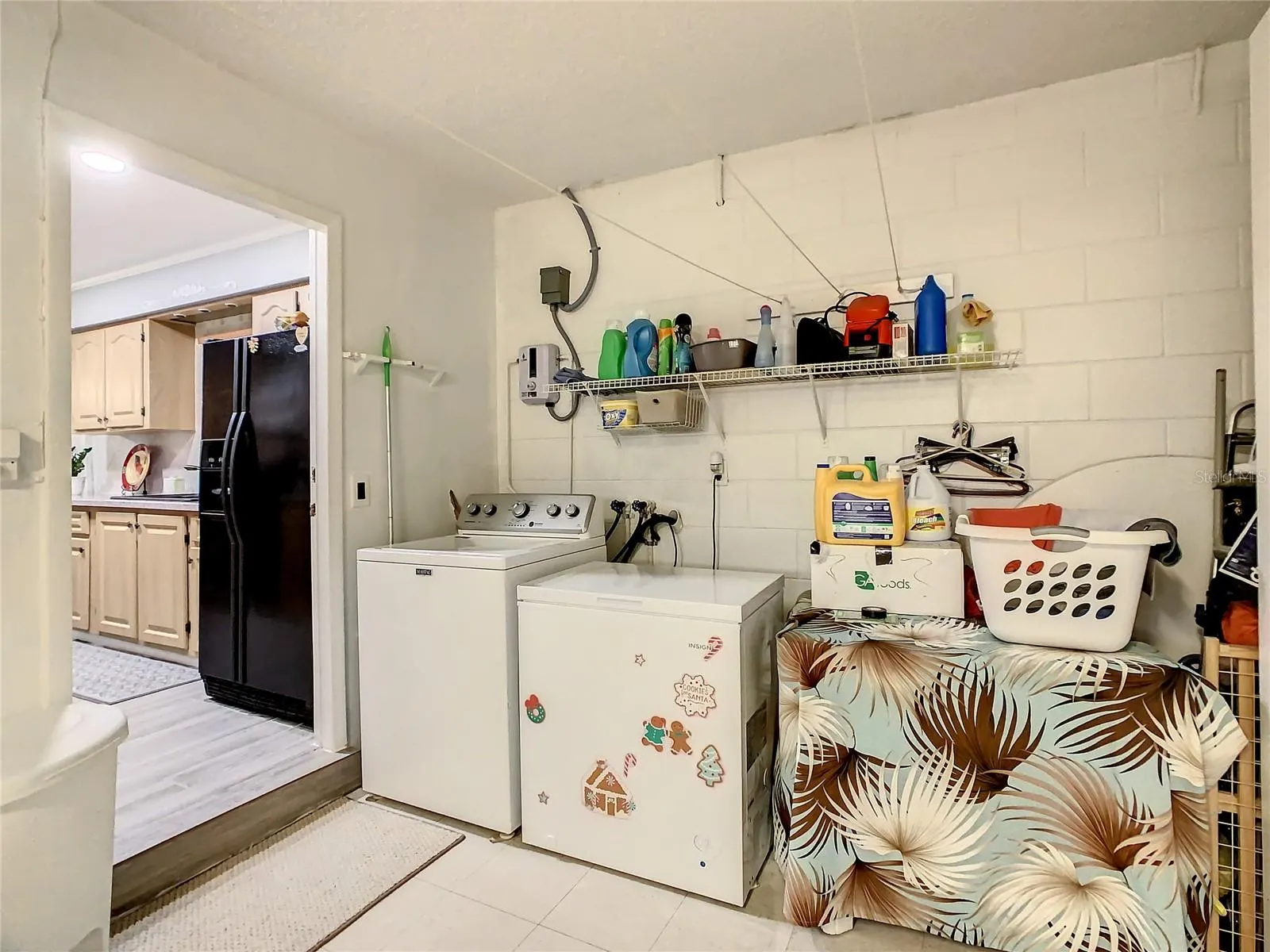 624 ROYAL PALM DR