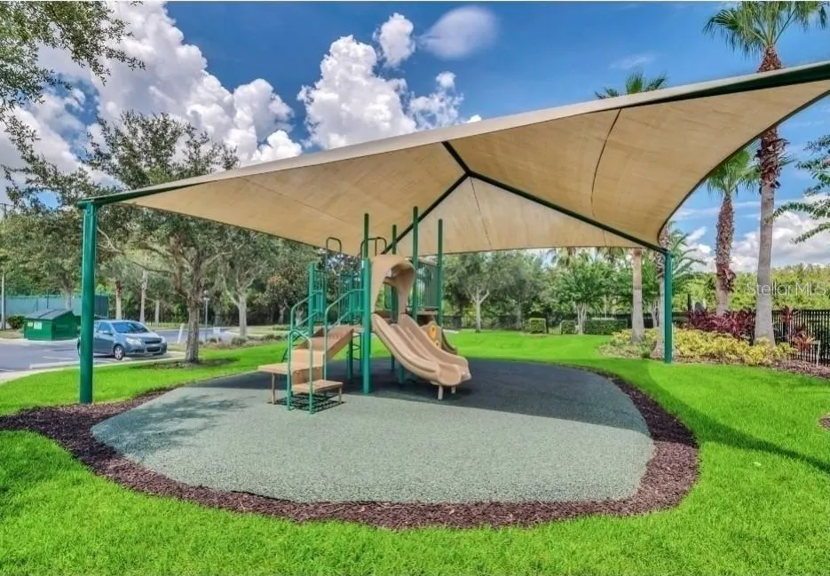 3162 RODRICK CIR