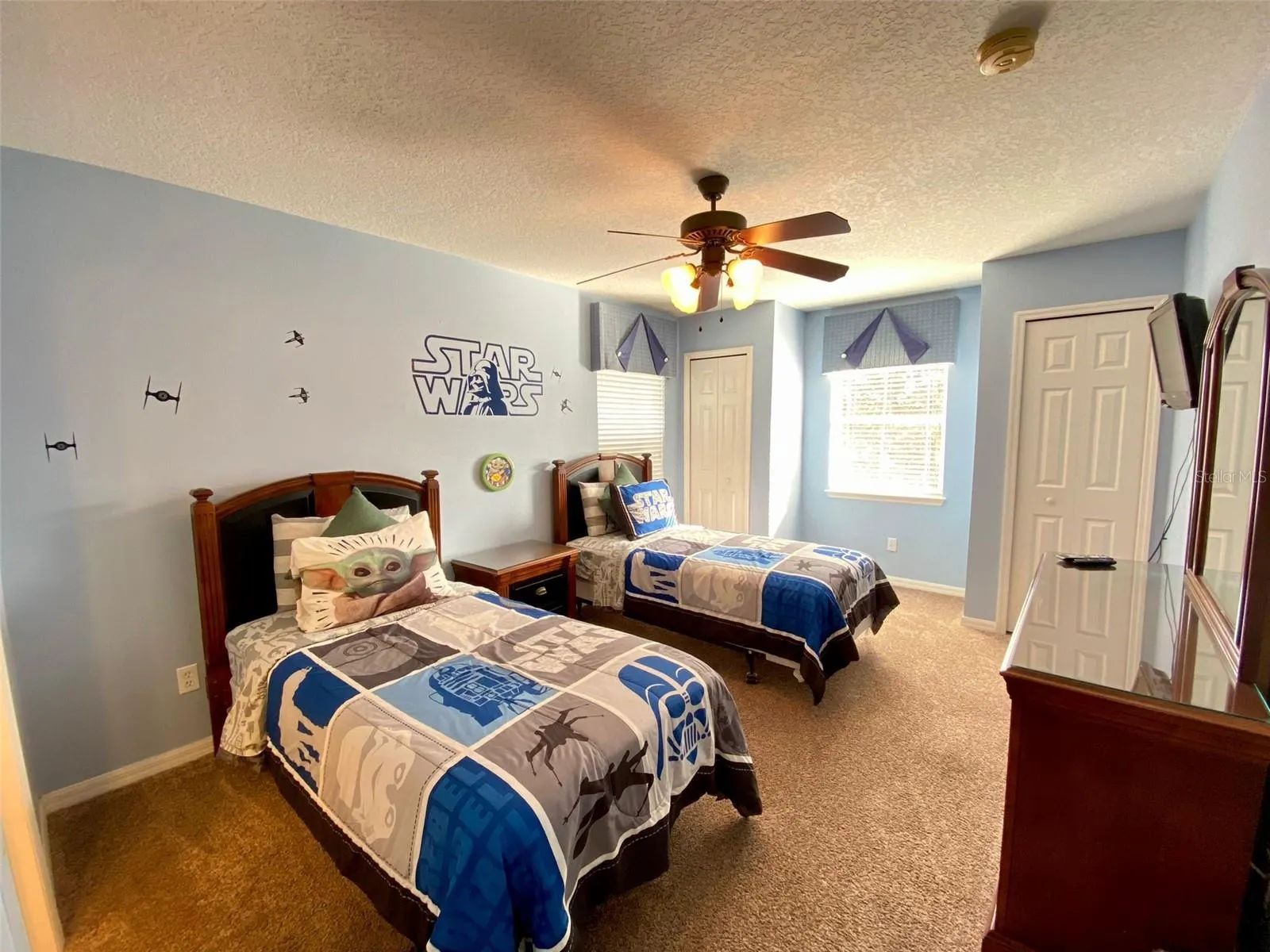 8000 ACADIA ESTATES CT