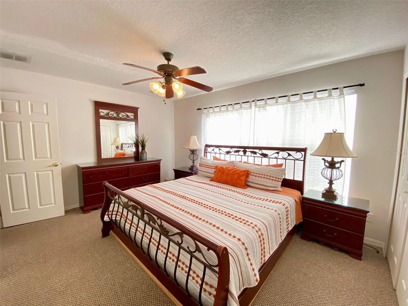 8000 ACADIA ESTATES CT