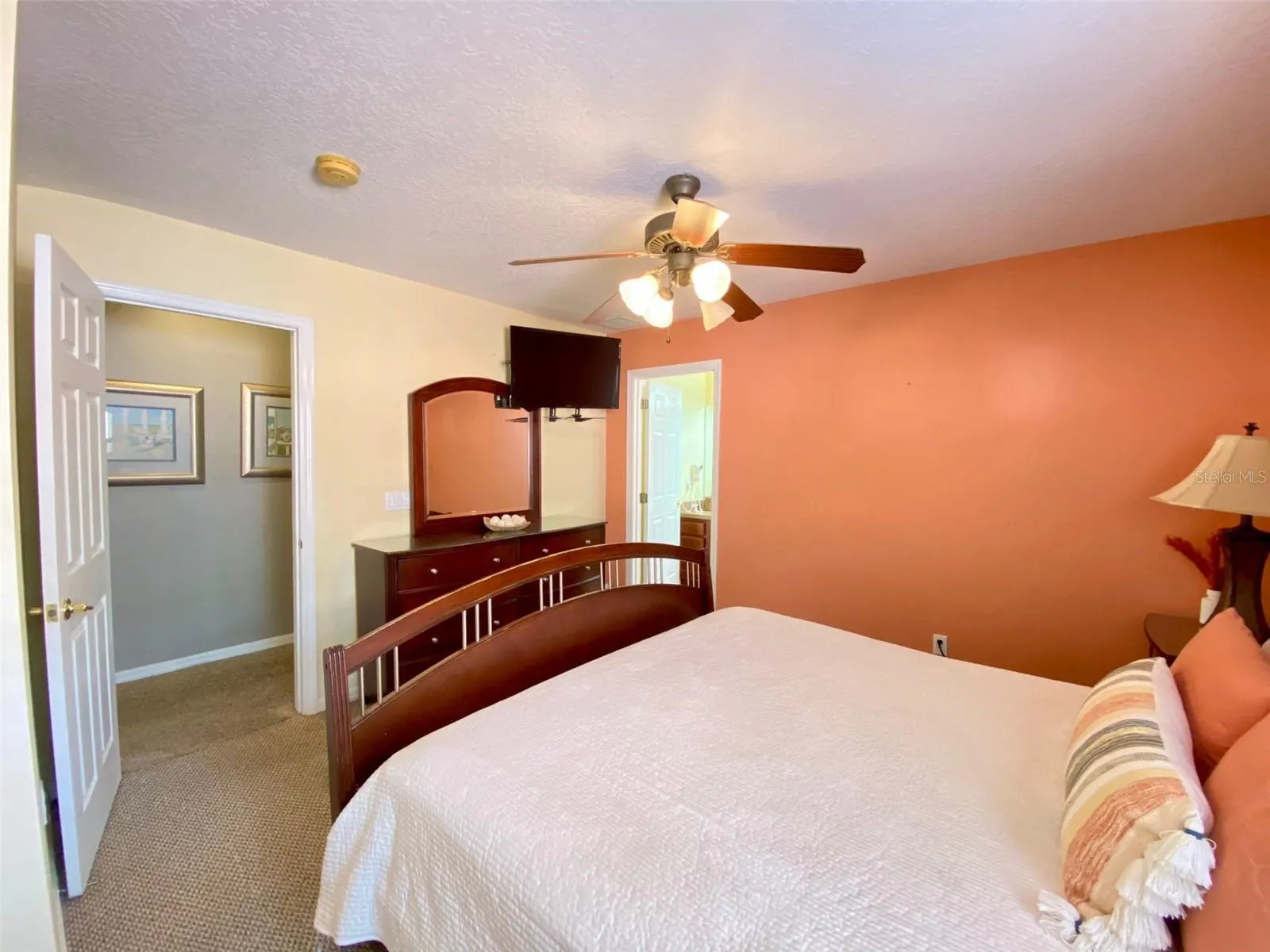 8000 ACADIA ESTATES CT