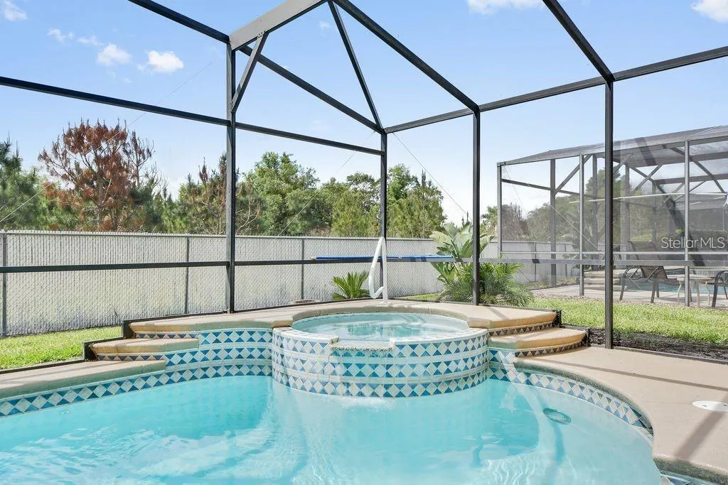 8000 ACADIA ESTATES CT