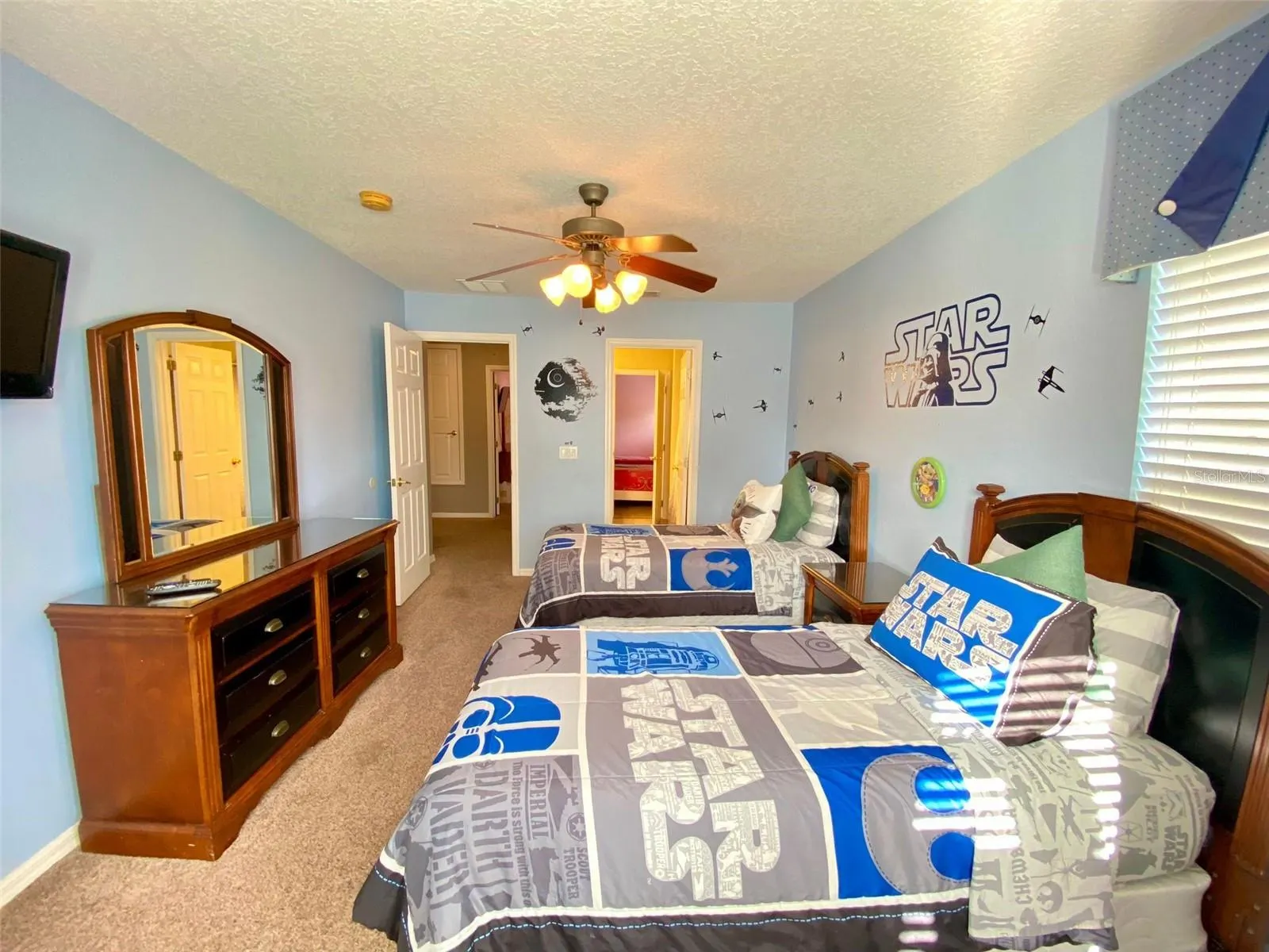 8000 ACADIA ESTATES CT