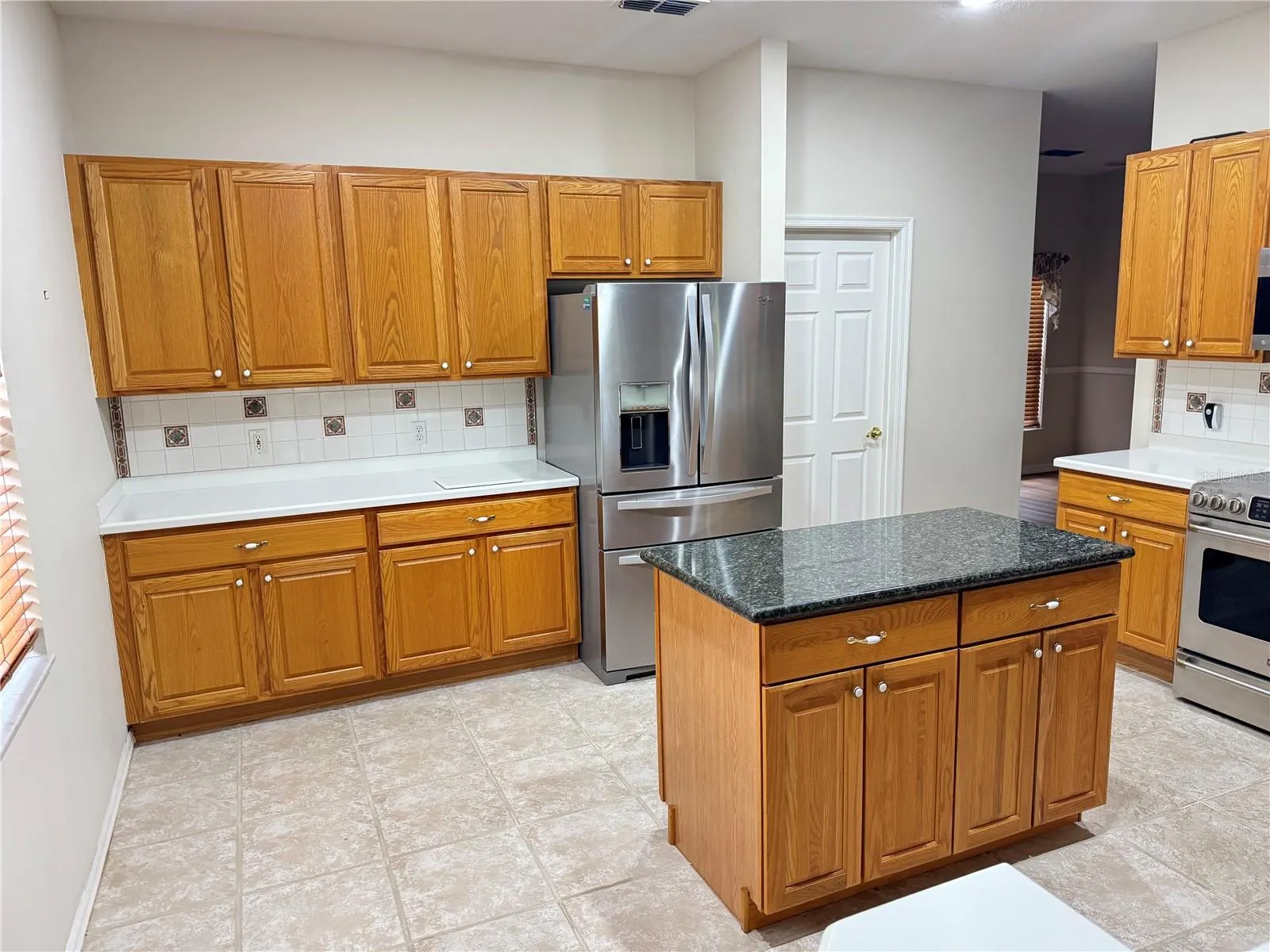 275 ROCK SPRINGS DR