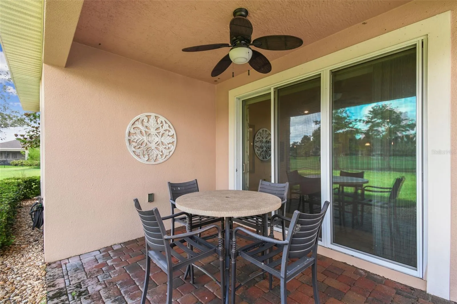 151 CASAVISTA DR