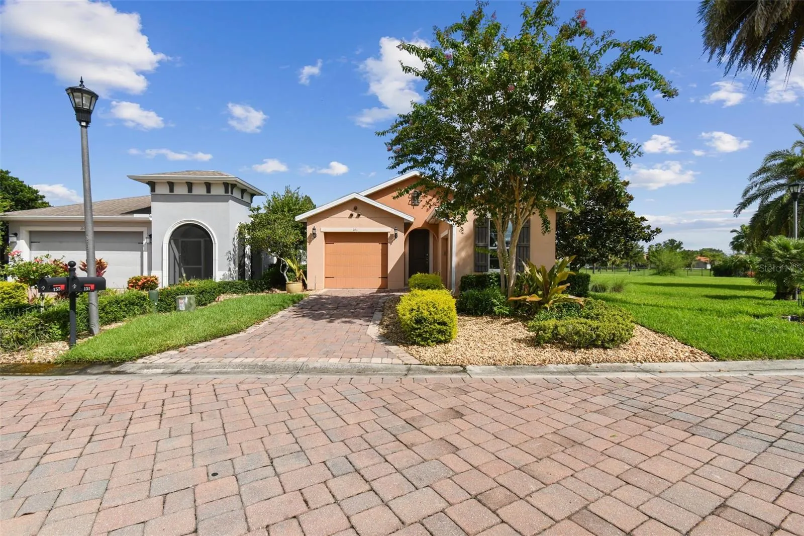 151 CASAVISTA DR