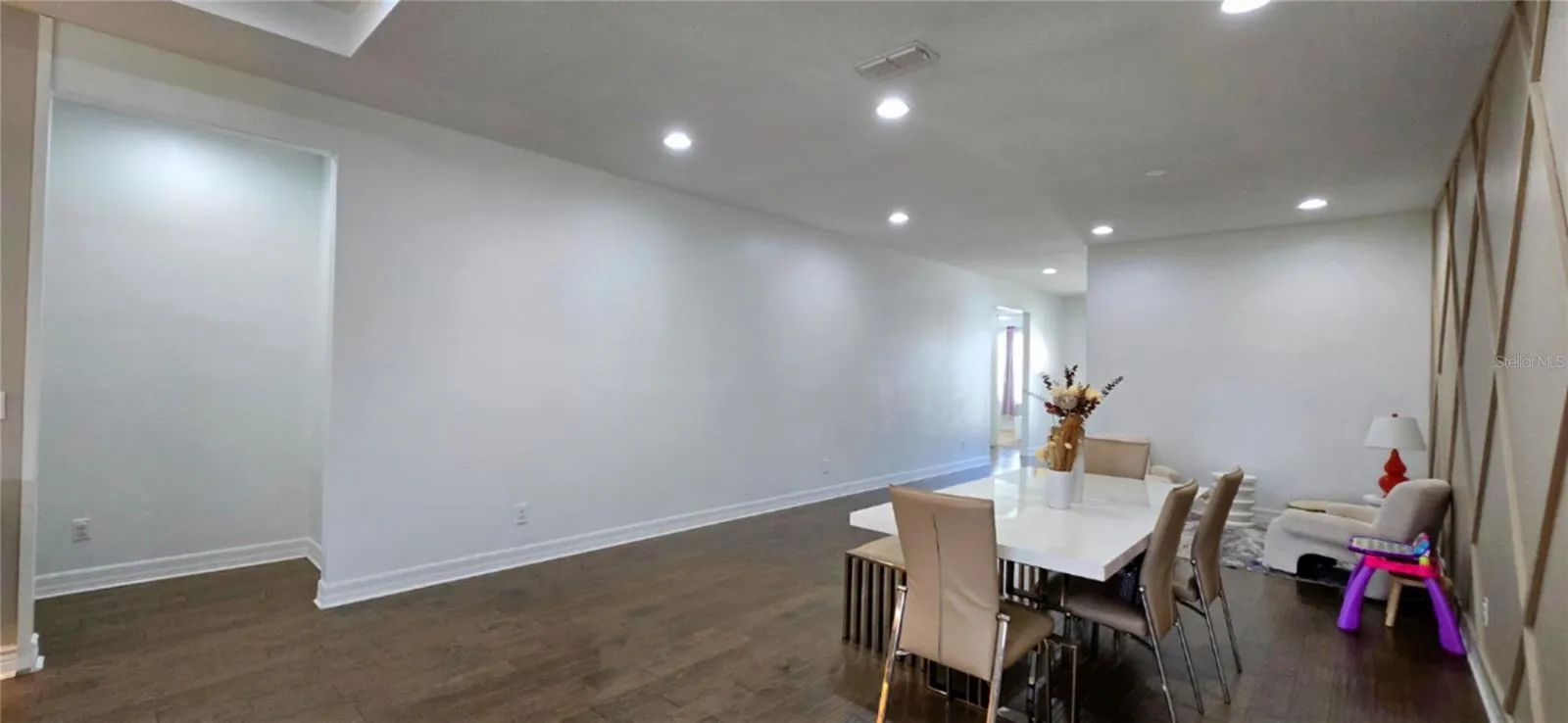2654 MEAD AVE