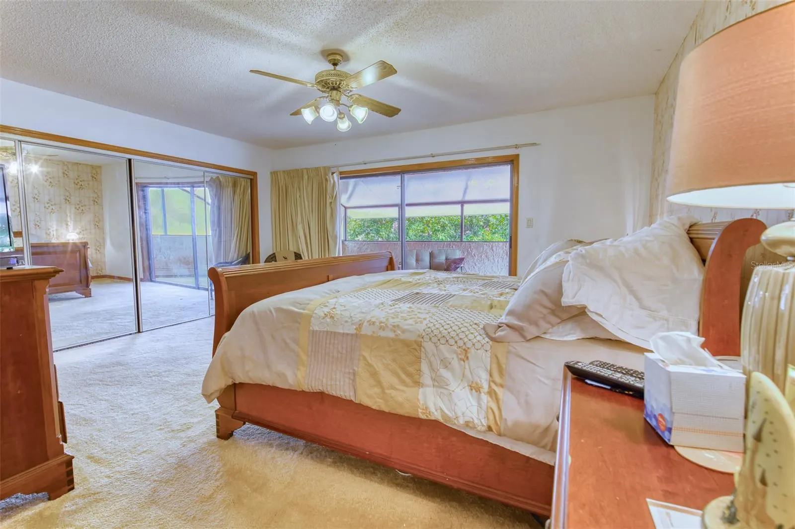 11 CASARENA CT