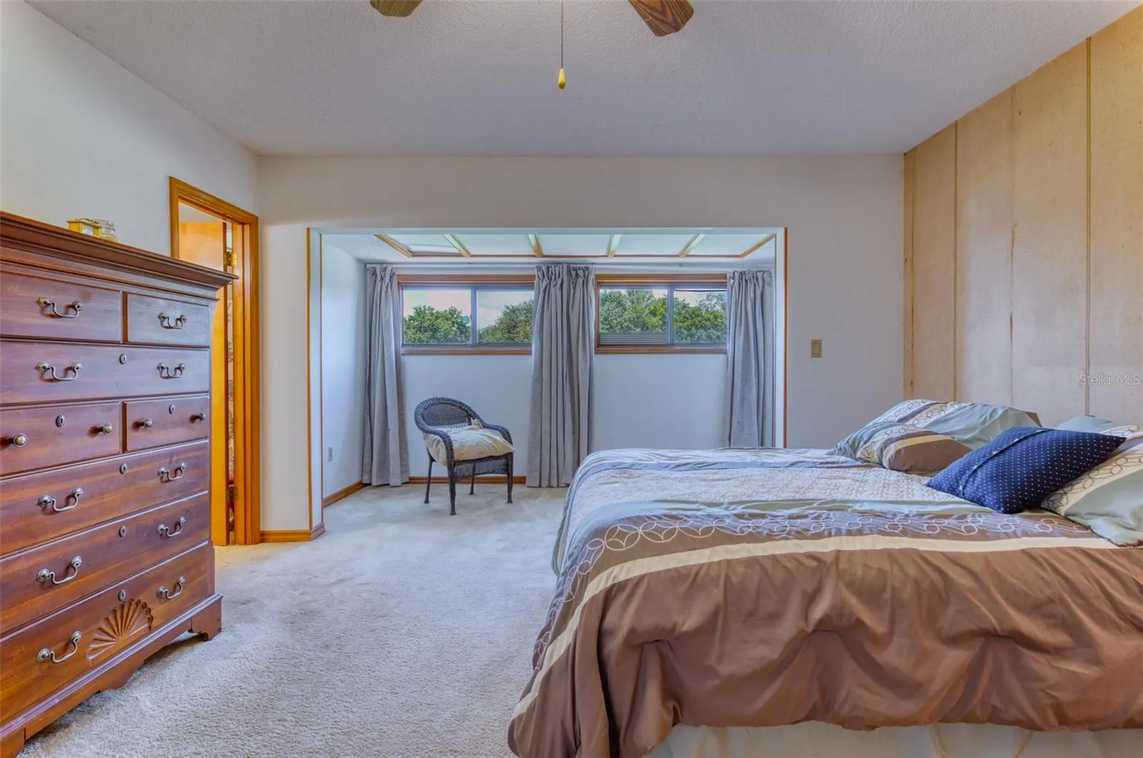 11 CASARENA CT