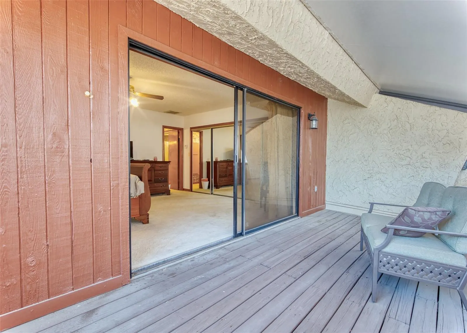 11 CASARENA CT