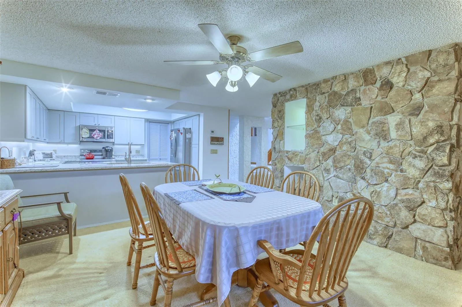 11 CASARENA CT
