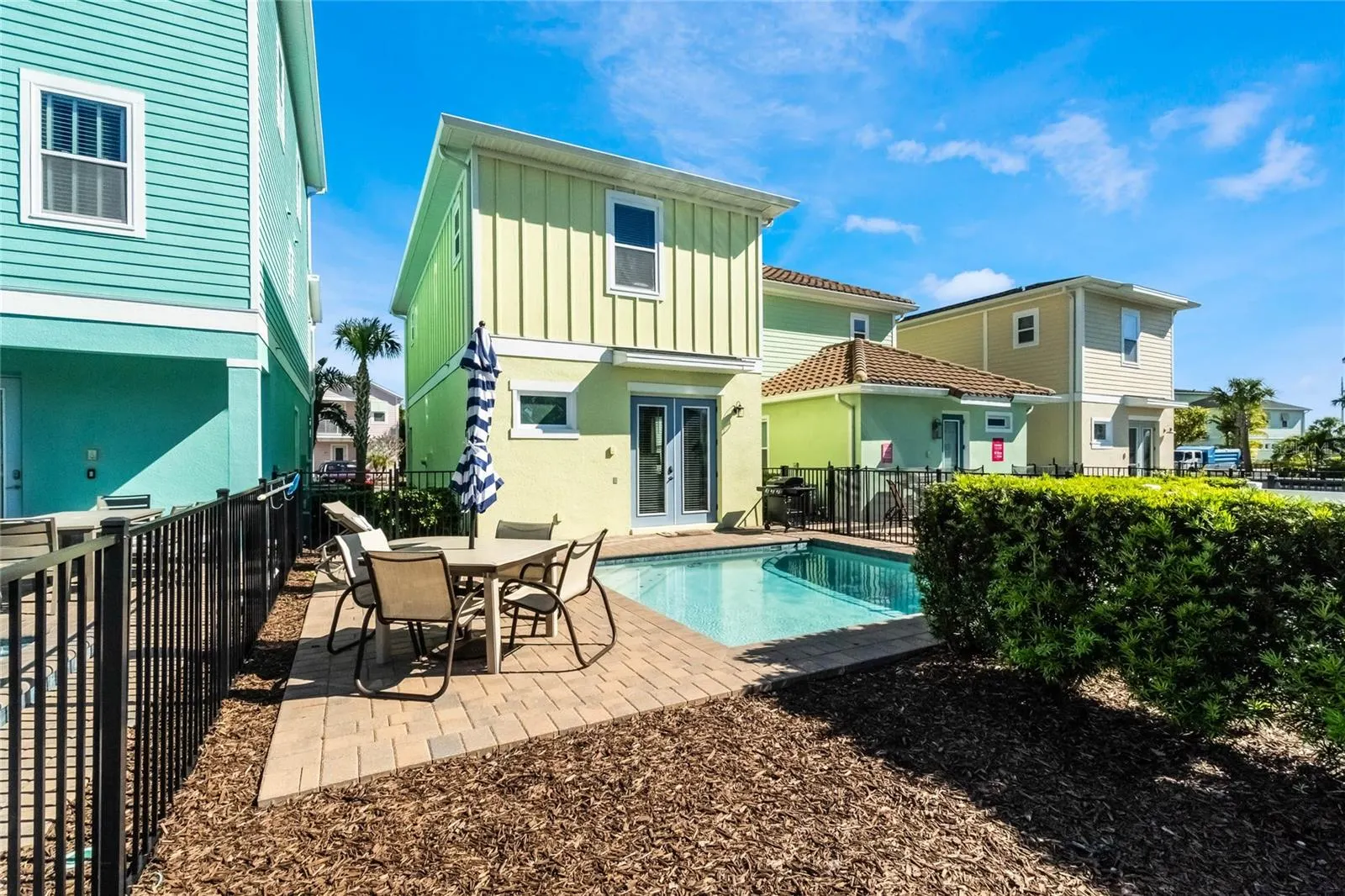 8008 SANDY TOES WAY
