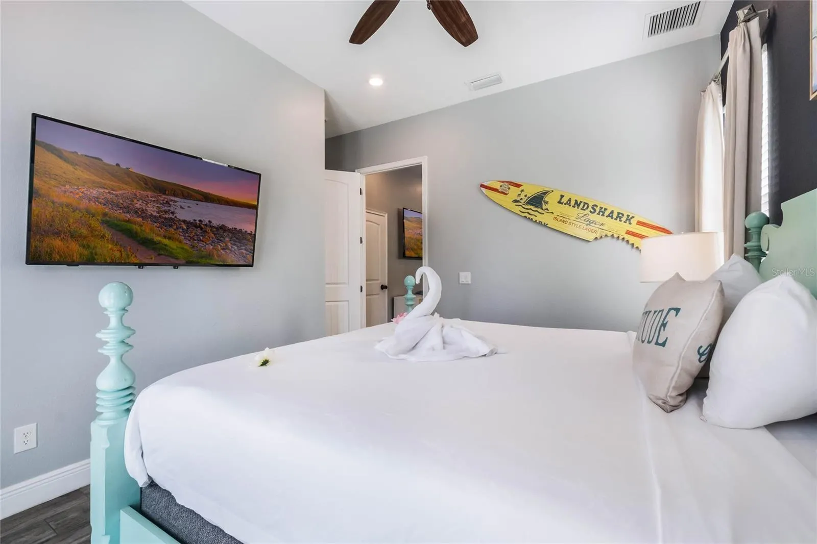 8008 SANDY TOES WAY