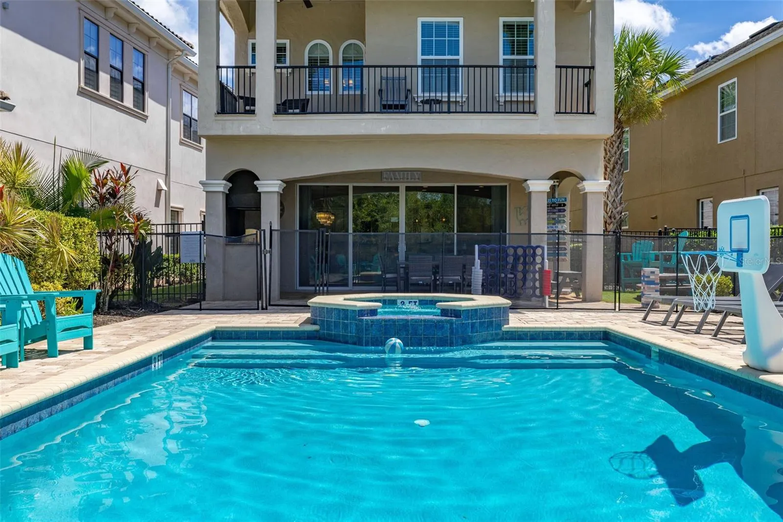 792 DESERT MOUNTAIN CT