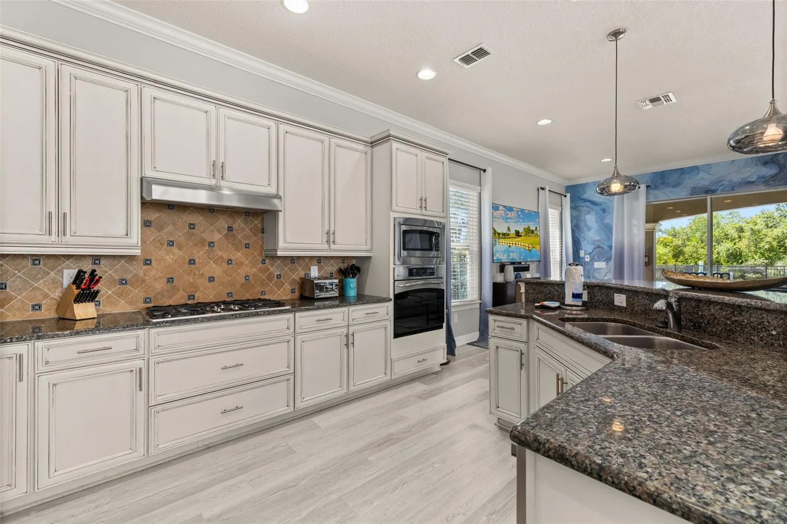 792 DESERT MOUNTAIN CT