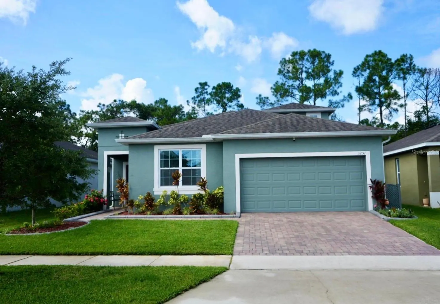 3251 STRATTON CIR