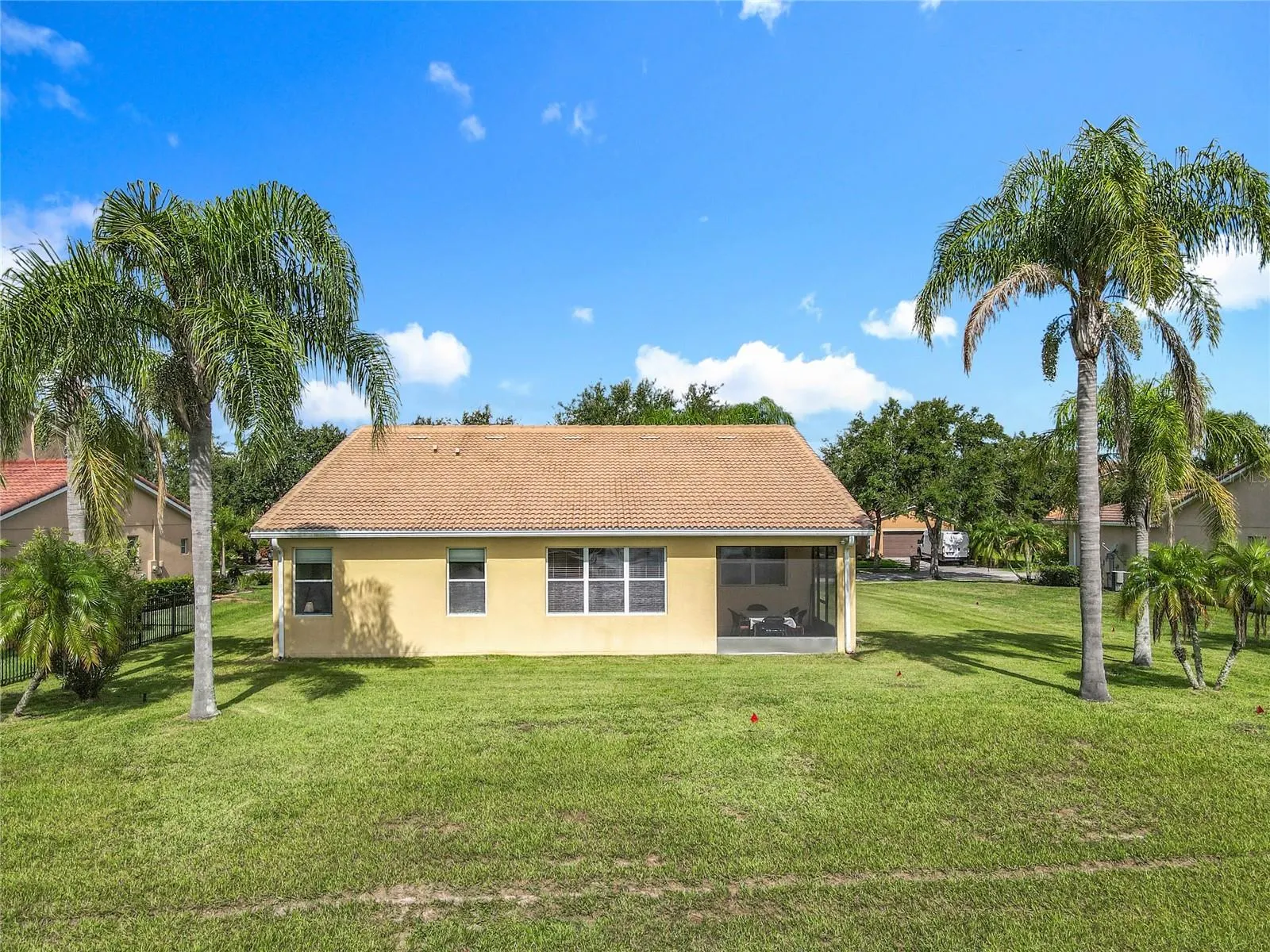 3811 GOLDEN KNOT DR