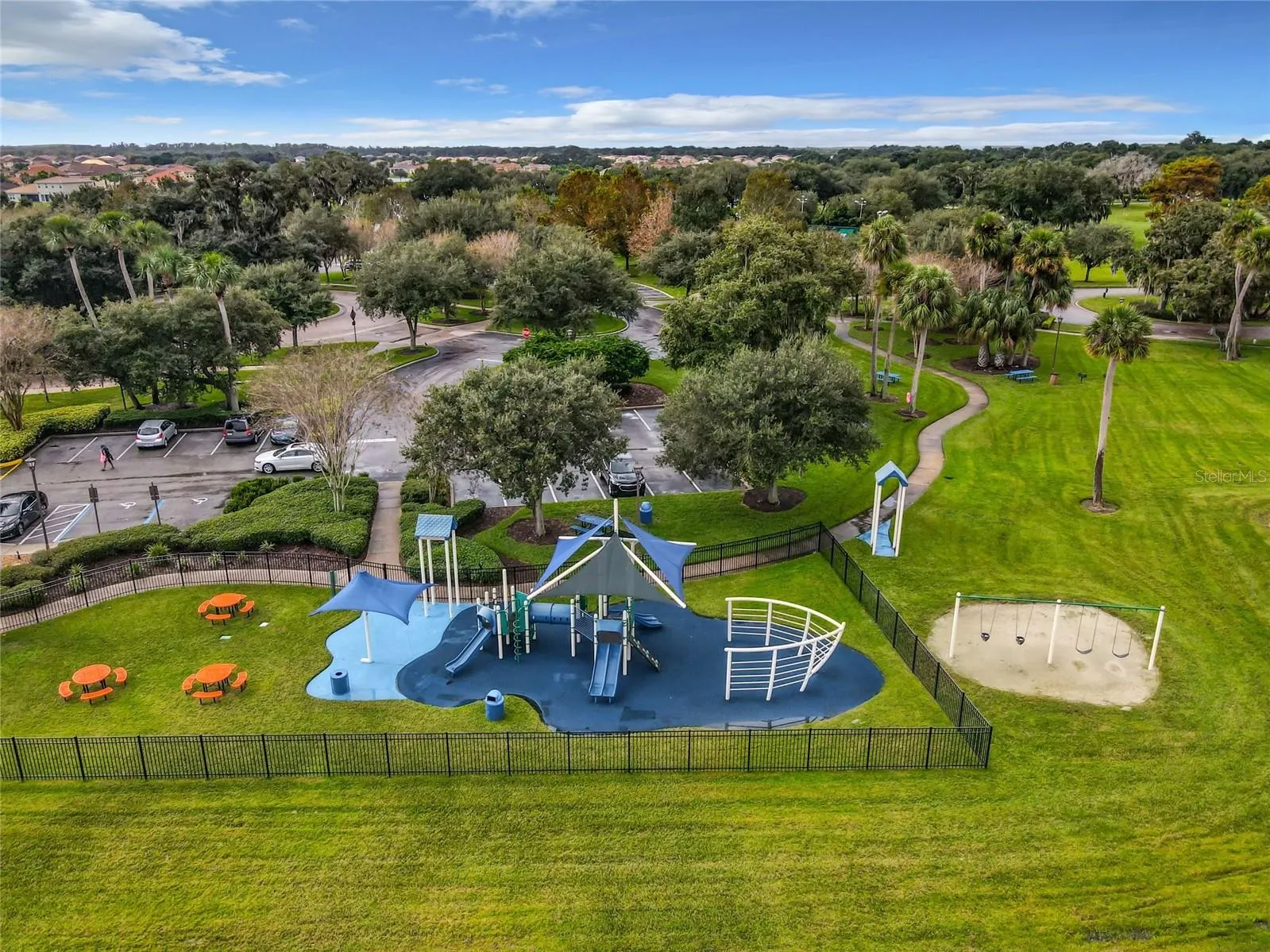 3811 GOLDEN KNOT DR