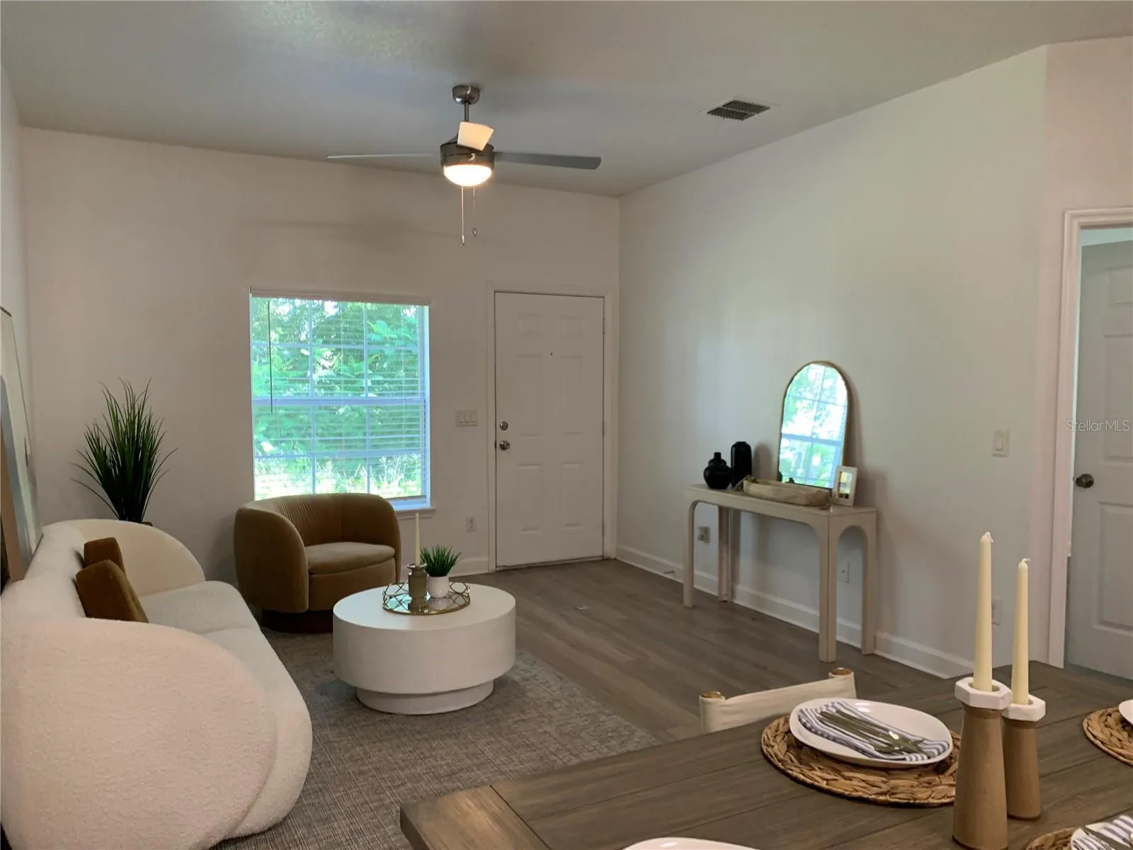4804 EVERGLADES CIR
