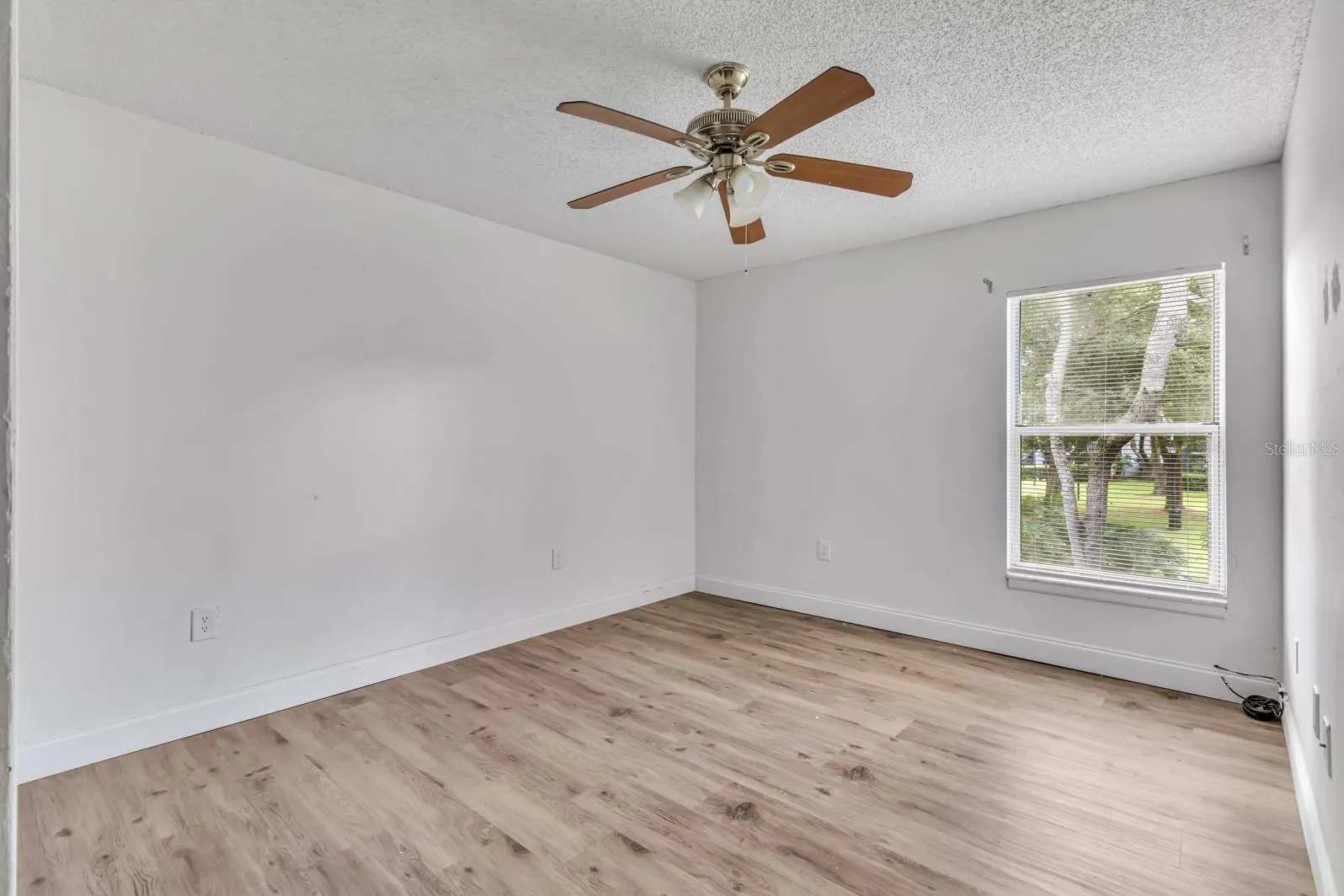 3827 BAY CLUB CIR #204, #204