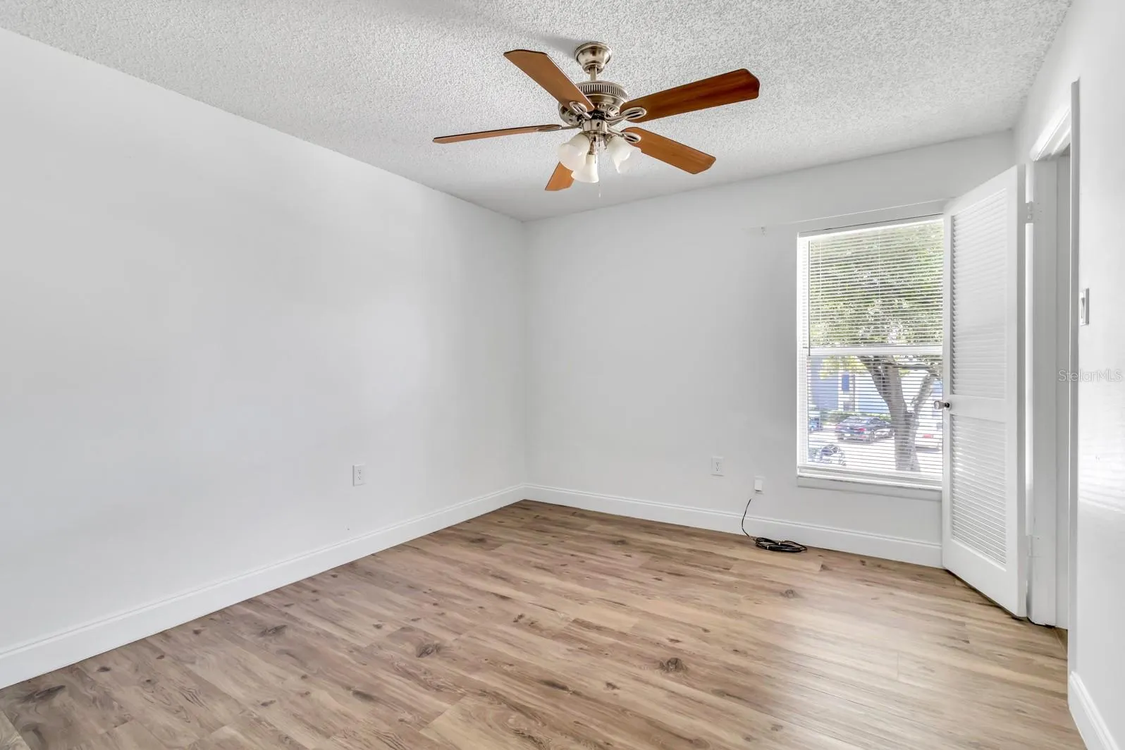 3827 BAY CLUB CIR #204, #204