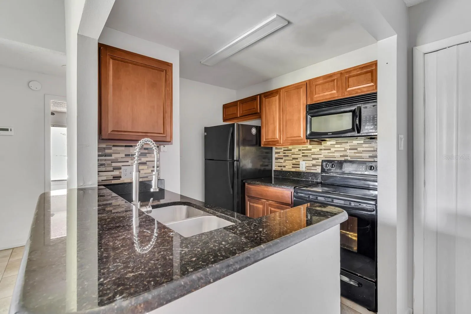 3827 BAY CLUB CIR #204, #204