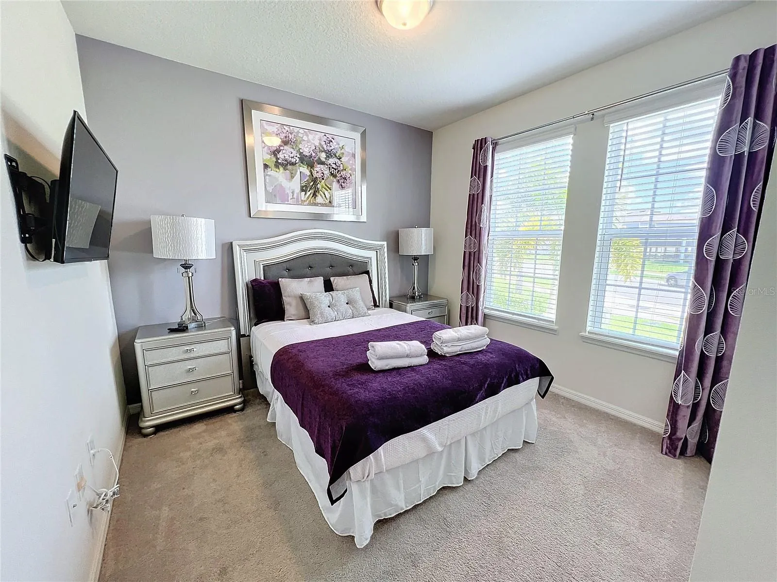 2290 LELANI CIR