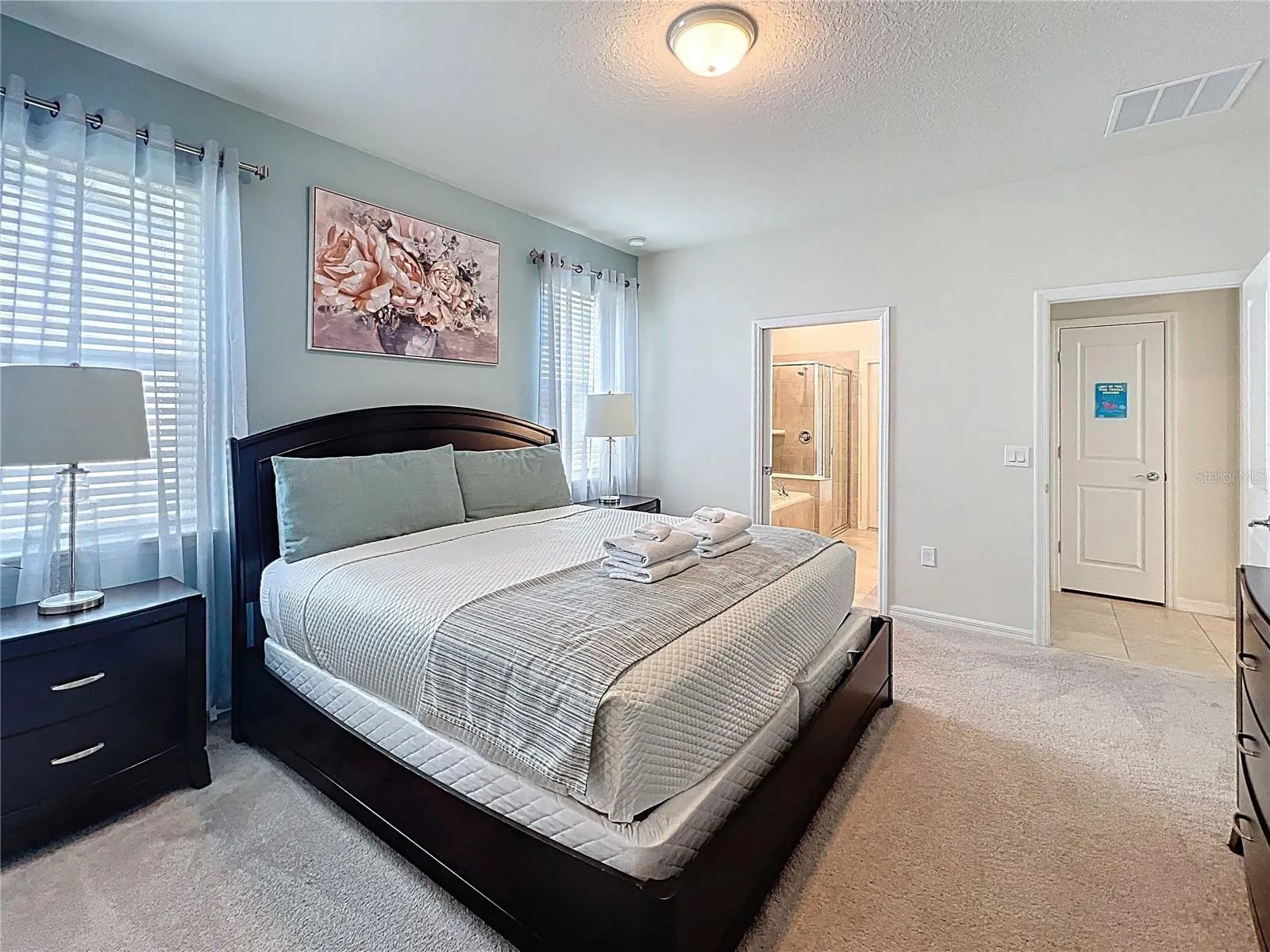 2290 LELANI CIR