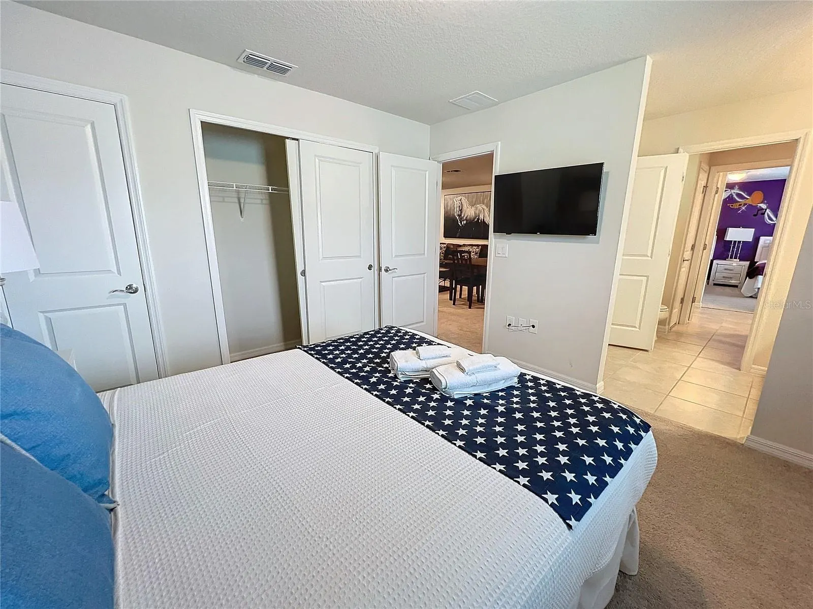 2290 LELANI CIR